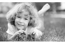 Flat Feet: Why Kids Should Go Barefoot This Summer