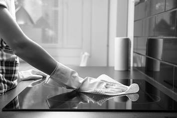 Household Cleaners and Eye Injuries