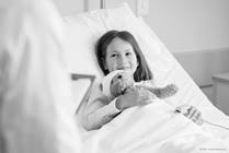 6 Ways to Support a Child During Their Hospital Stay