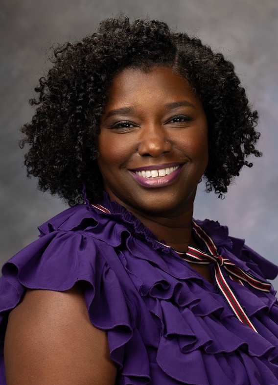 Dominique Cross