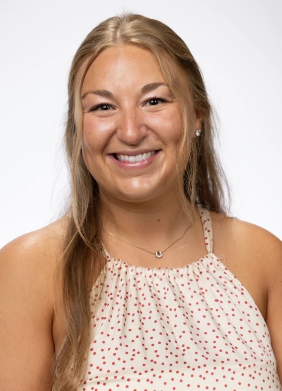 Nicole Lange