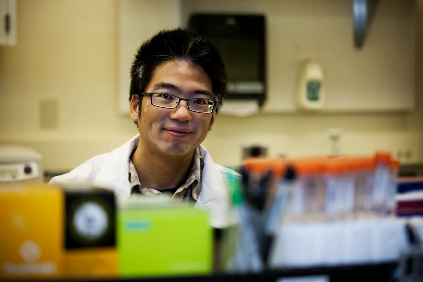 Researcher in Lab