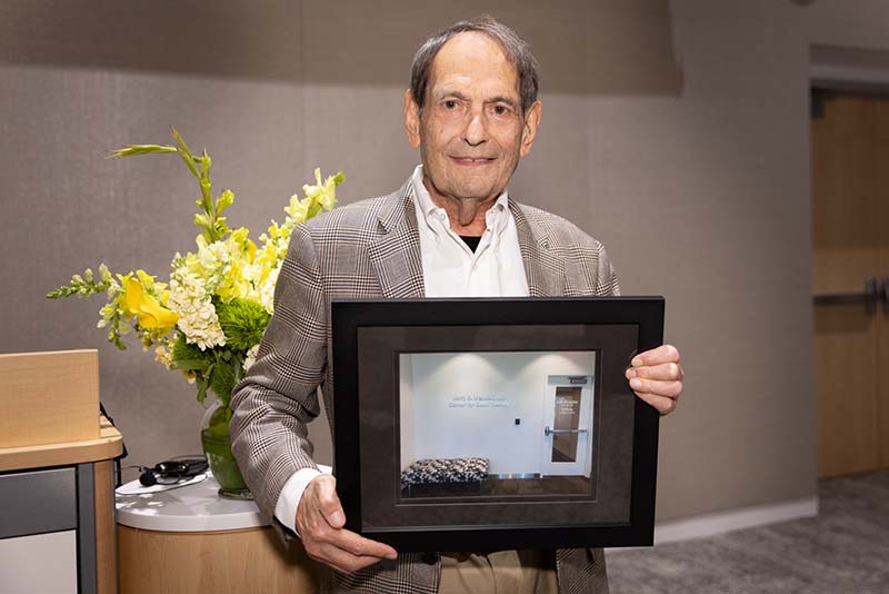 Jerry Mendell, MD