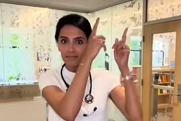 Dr. Farah Kahn acts out symptoms of food allergies and food intolerances.